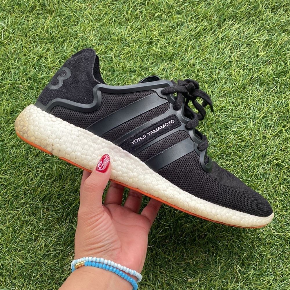 Y-3 YOHJI RUN SNEAKERS (Adidas x Y3)